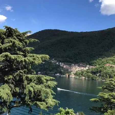 Attico Per 4 Persone Apartment Domaso